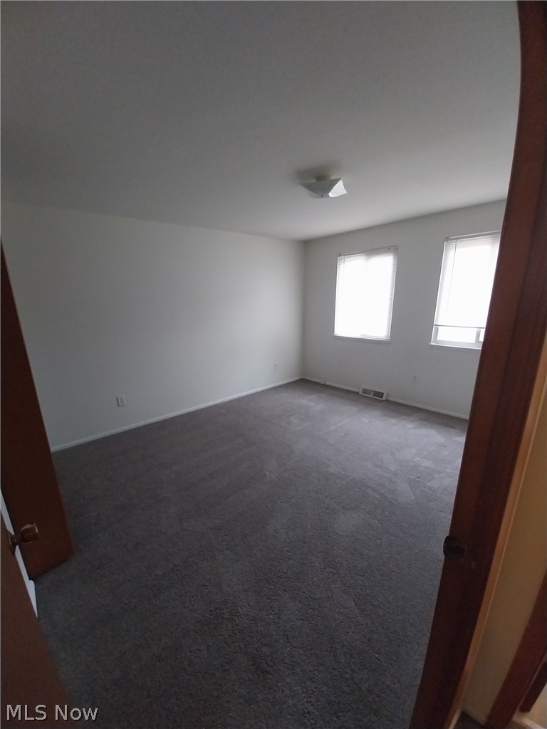 123 East Sprague Road Seven Hills, OH 44131 - Photo 9 of 12