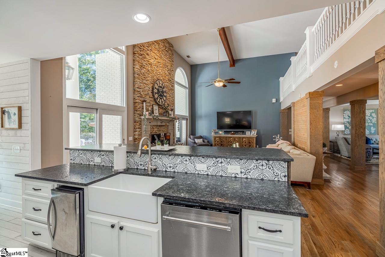 271 Ridge Way Simpsonville, SC 29680 - Photo 12 of 50