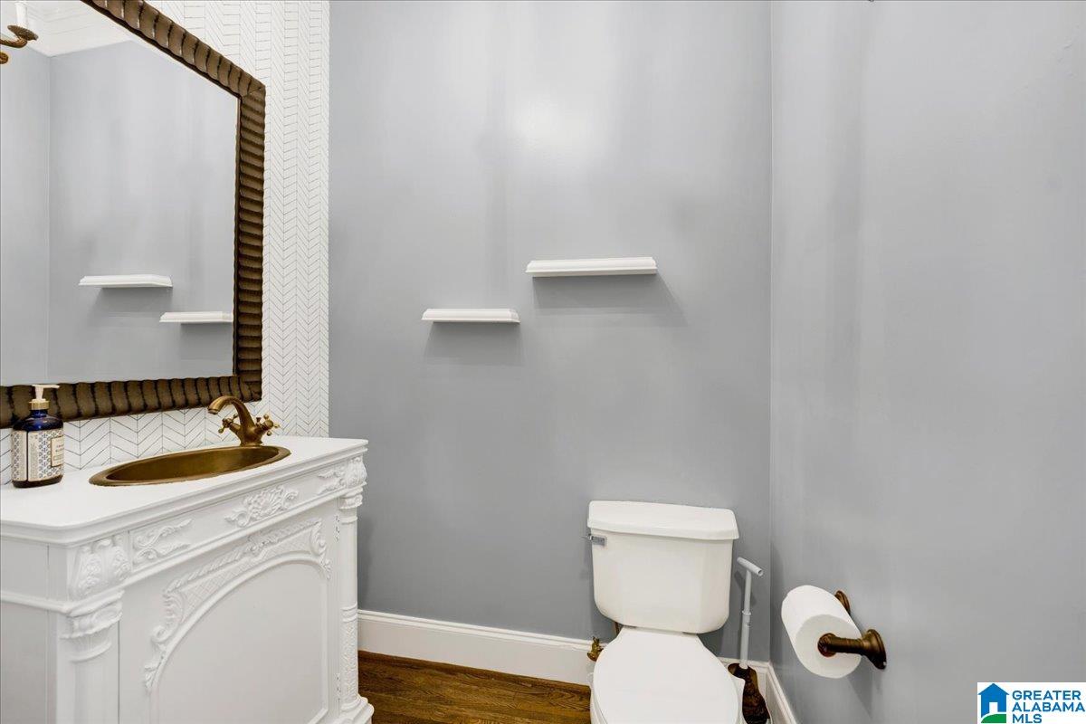 912 Trinity Court Hoover, AL 35242 - Photo 22 of 51