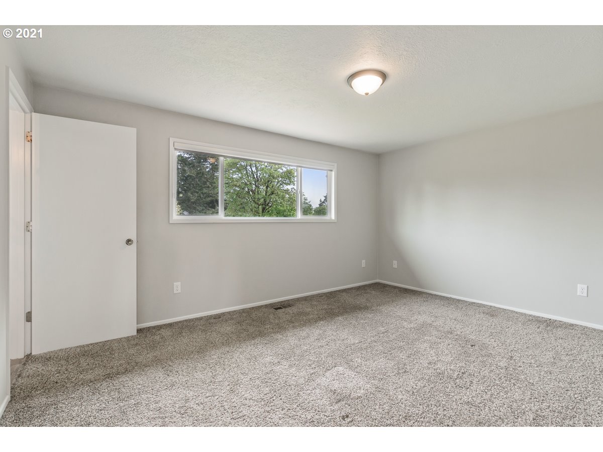 19440 South Meyers Road Oregon City, OR 97045 - Photo 13 of 32 Gallery Image 13