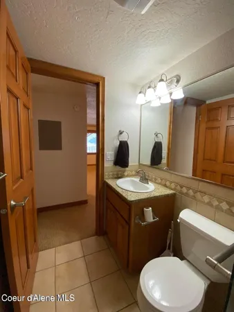 $205,000 | 34152 Lakeside Avenue, Unit 5, Bayview, ID 83803