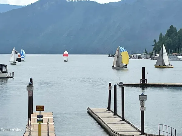 $205,000 | 34152 Lakeside Avenue, Unit 5, Bayview, ID 83803