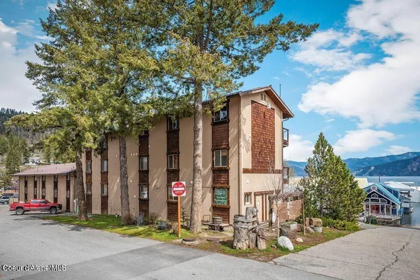 $205,000 | 34152 Lakeside Avenue, Unit 5, Bayview, ID 83803