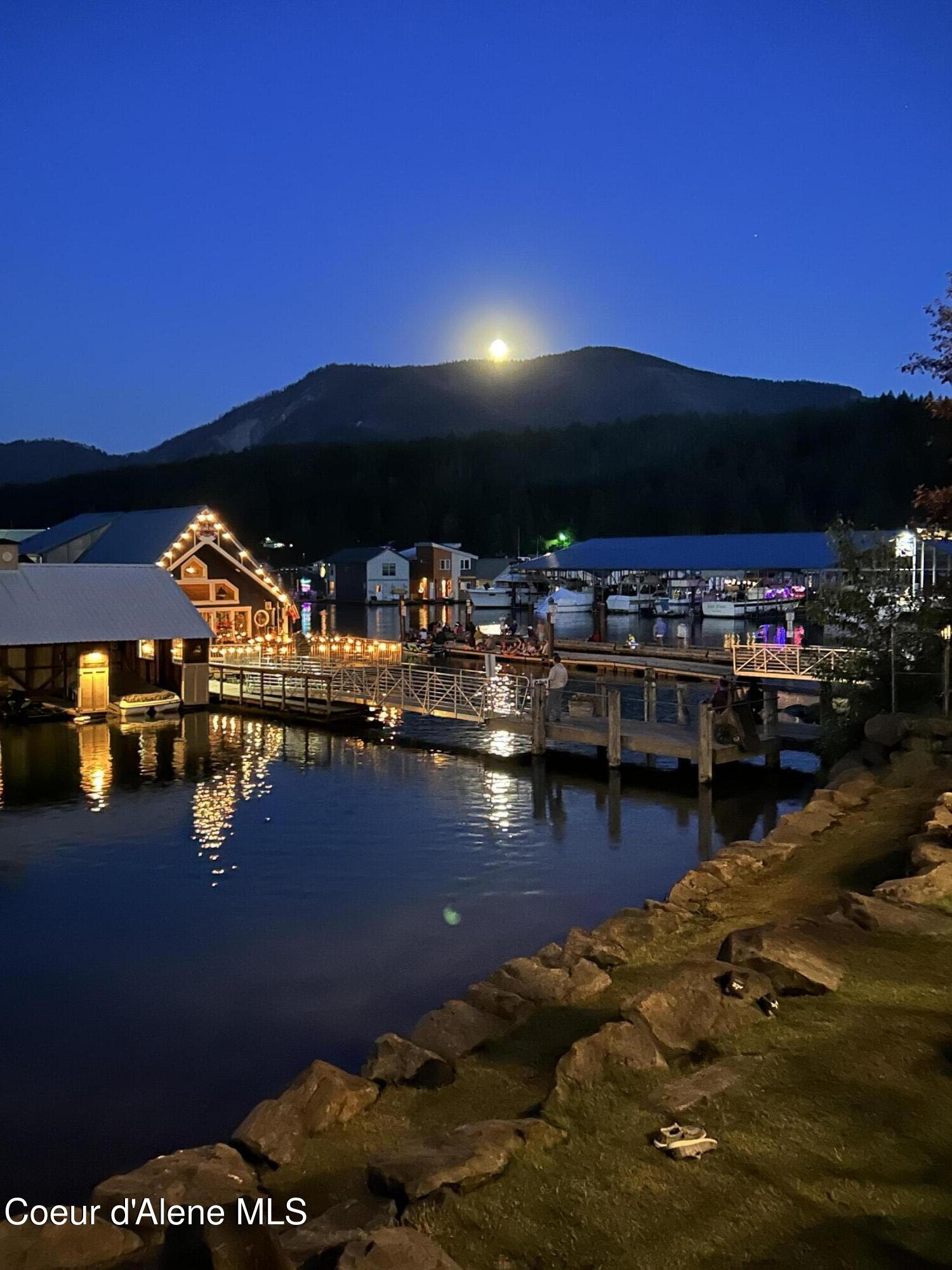 34152 Lakeside Avenue, Unit 5 Bayview, ID 83803 - Photo 32 of 36 Night View