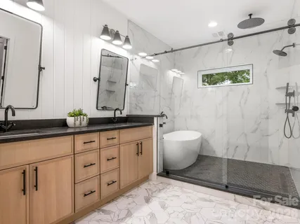 $2,350,000 | 3601 Woody Grove Lane, Charlotte, NC 28210