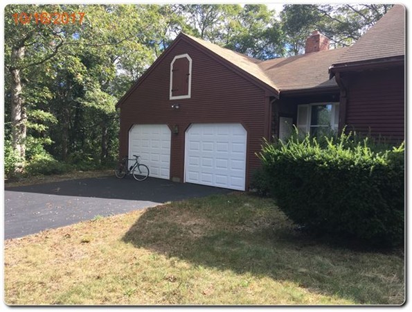 7 Hobbler Road Bourne, MA 02532 - Photo 6 of 10