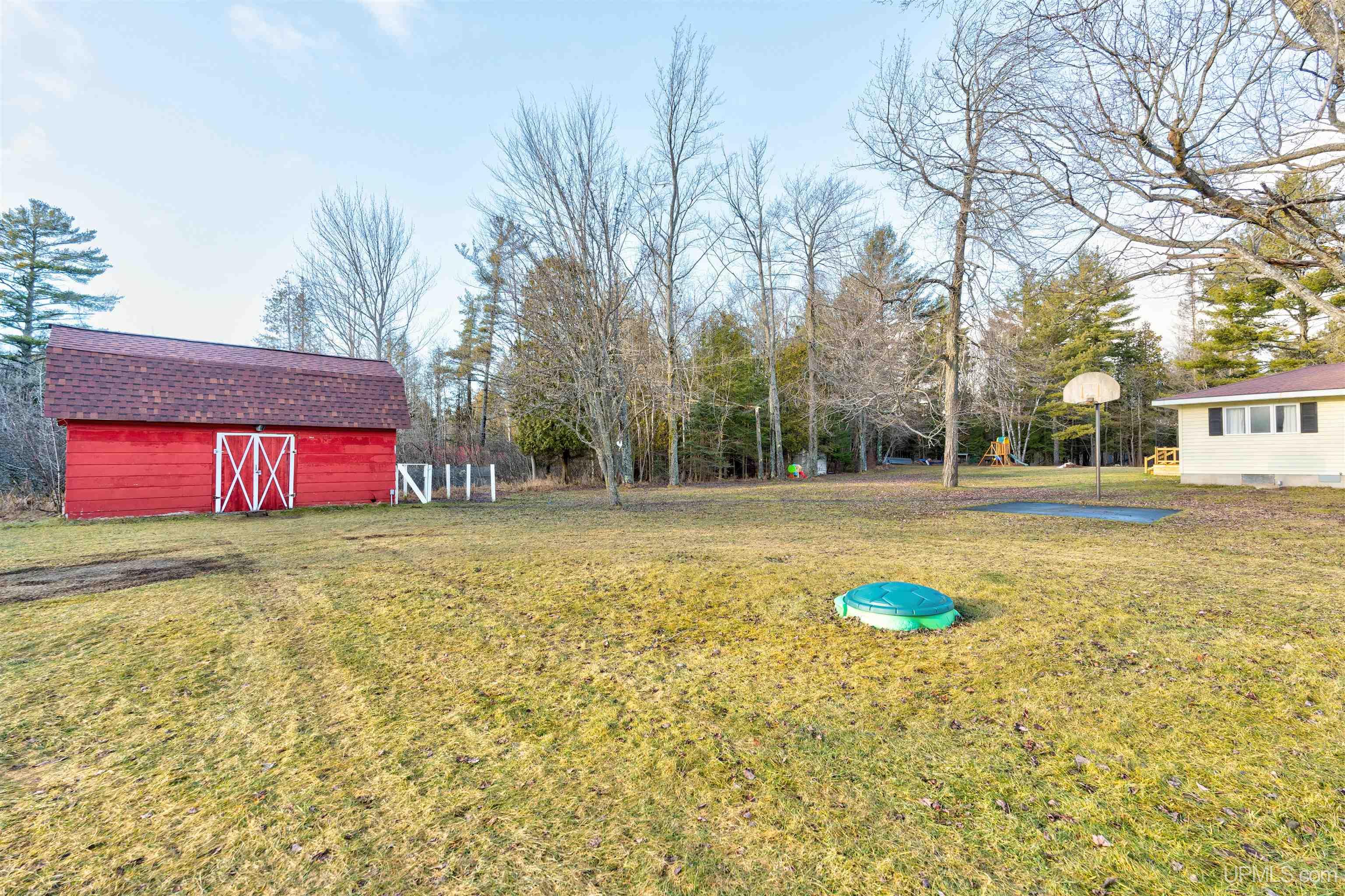 543 North Intake Park Road Manistique, MI 49854 - Photo 39 of 49 Gallery Image 39