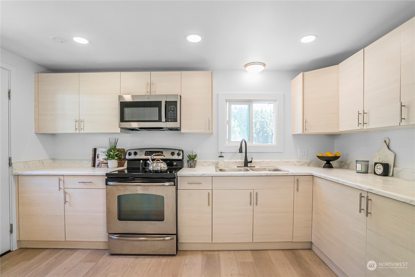3333 228th Street Southeast, Unit 115 Bothell, WA 98021 - Photo 7 of 17 Gallery Image 7