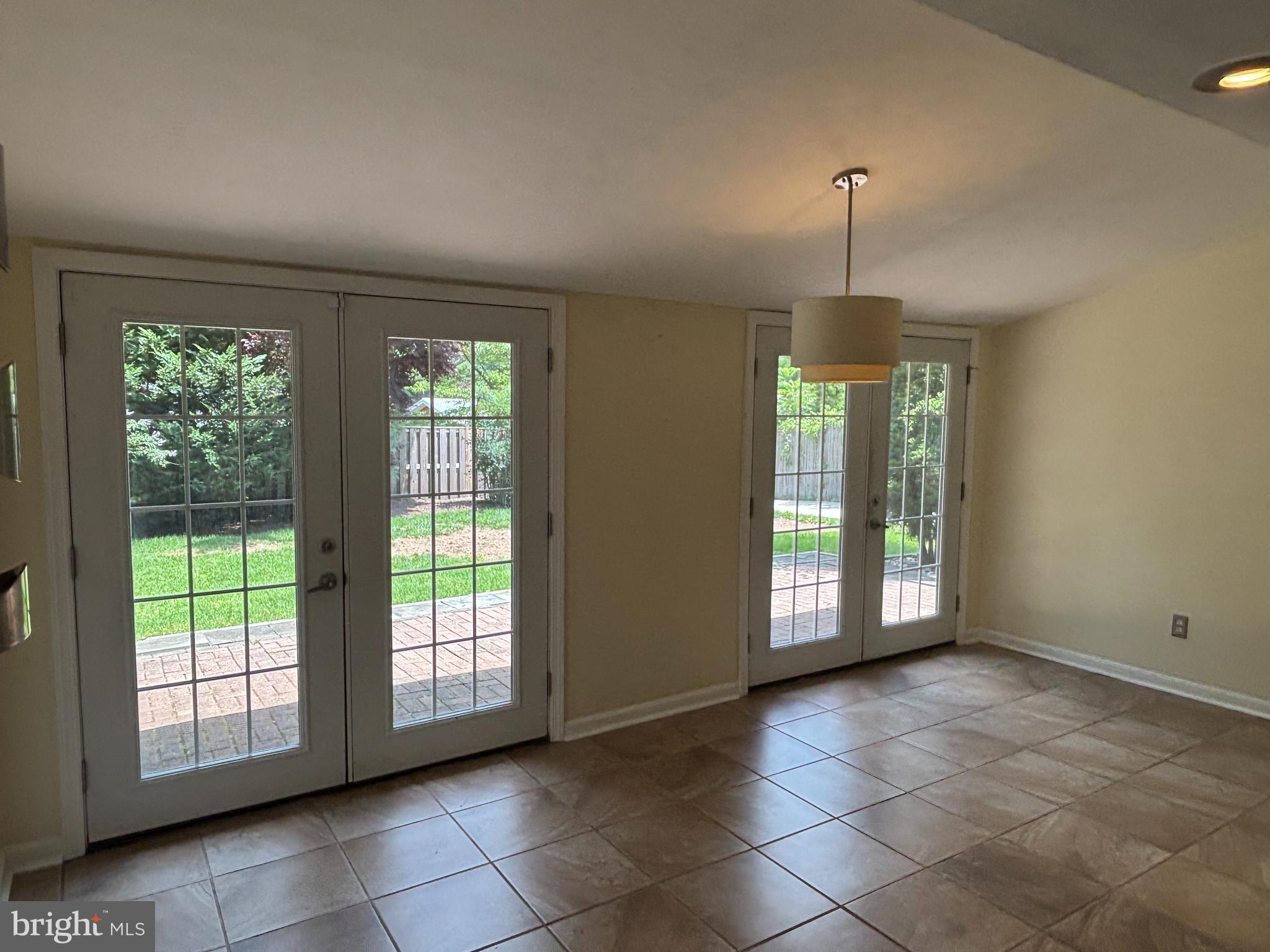 3913 Parsons Road Chevy Chase, MD 20815 - Photo 32 of 43 Sun Room