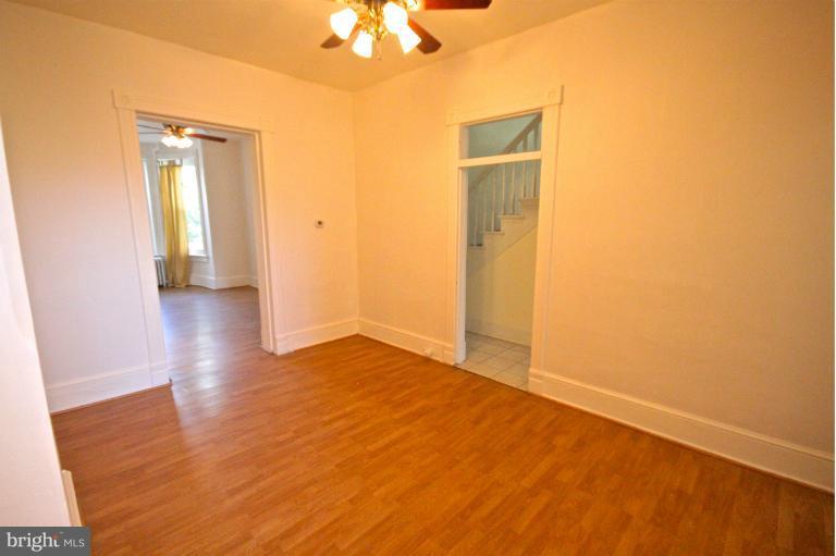 229 R Street Northeast Washington, DC 20002 - Photo 2 of 24 Living Room