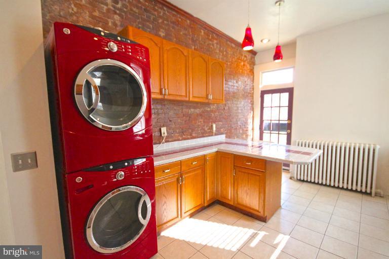 229 R Street Northeast Washington, DC 20002 - Photo 19 of 24 Kitchen