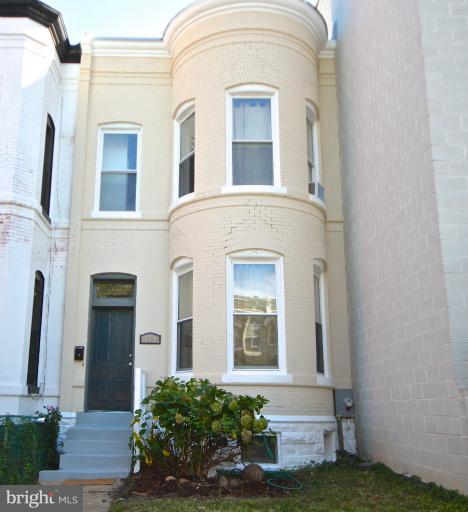 229 R Street Northeast Washington, DC 20002 - Photo 24 of 24 Exterior (Front)