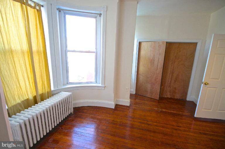 229 R Street Northeast Washington, DC 20002 - Photo 7 of 24 Bedroom (Master)