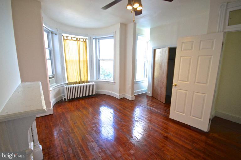 229 R Street Northeast Washington, DC 20002 - Photo 9 of 24 Bedroom (Master)