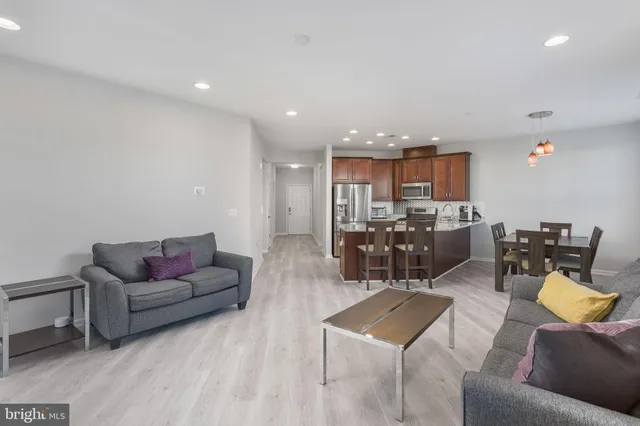 $425,000 | 40 Foulkes Lane, Unit 11, Chesterfield, NJ 08515