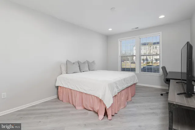 $425,000 | 40 Foulkes Lane, Unit 11, Chesterfield, NJ 08515