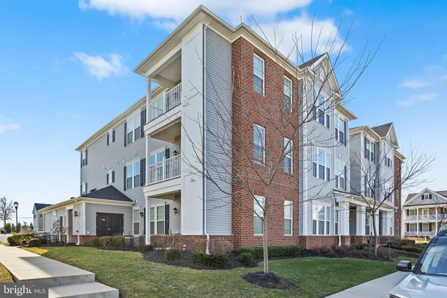 $425,000 | 40 Foulkes Lane, Unit 11, Chesterfield, NJ 08515