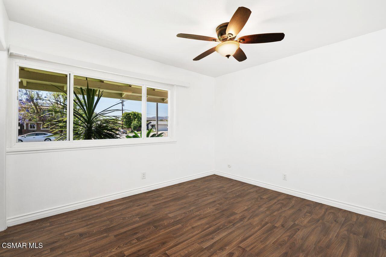 2142 Atwater Avenue Simi Valley, CA 93063 - Photo 26 of 36 a view of a livingroom with wooden floor and a window
