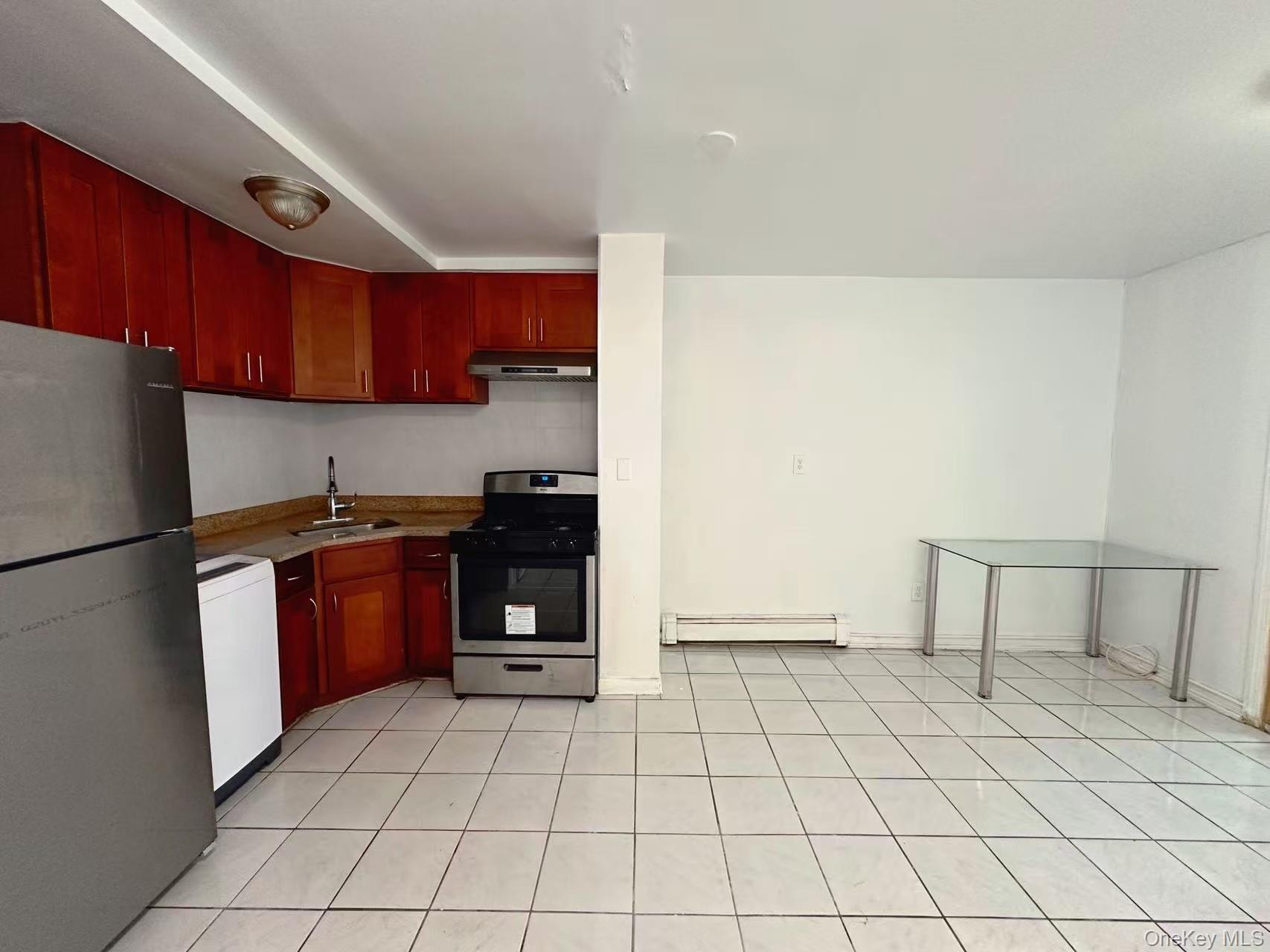 43-04 158th Street, Unit L4 Queens, NY 11358 - Photo 2 of 21