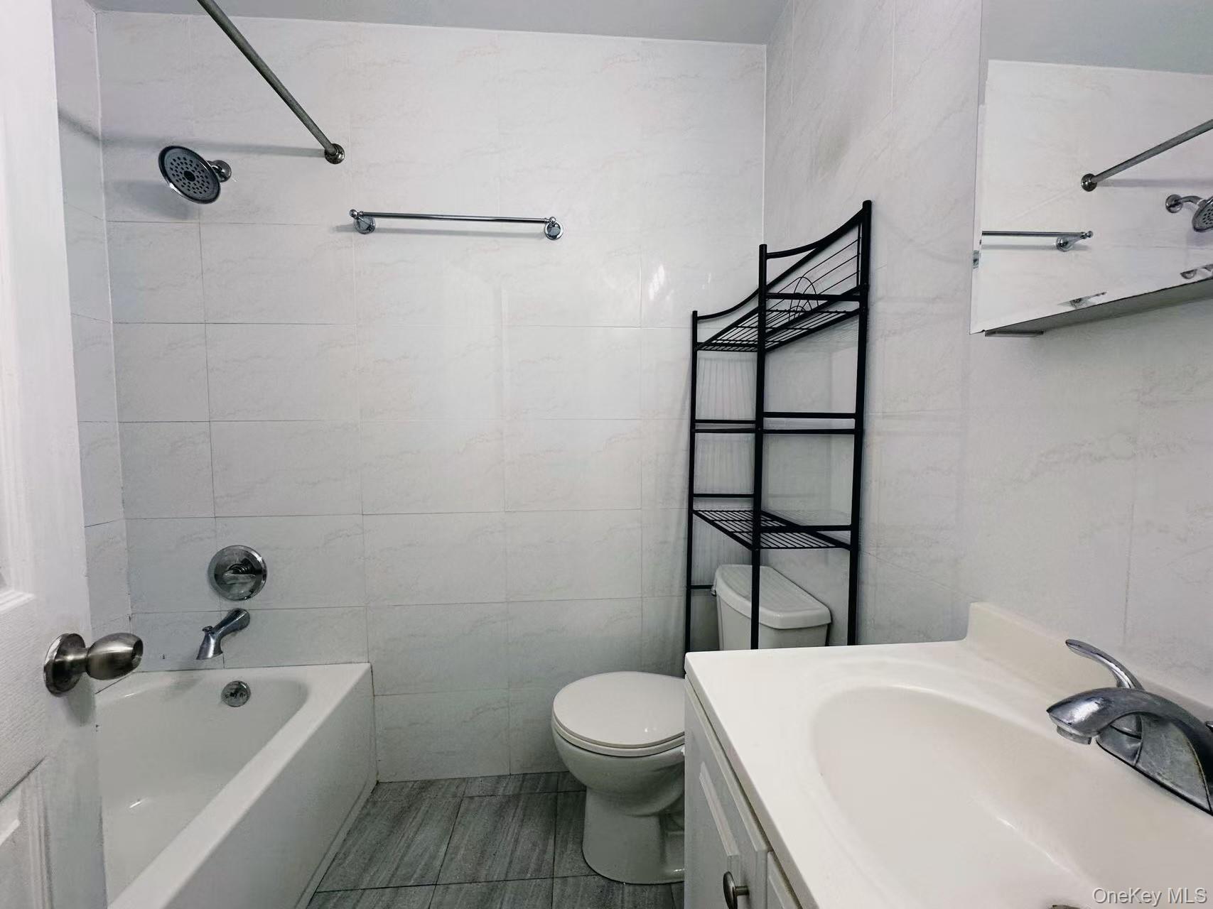 43-04 158th Street, Unit L4 Queens, NY 11358 - Photo 10 of 21