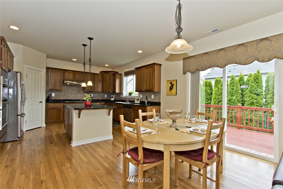4008 216th Place Southeast Bothell, WA 98021 - Photo 11 of 25