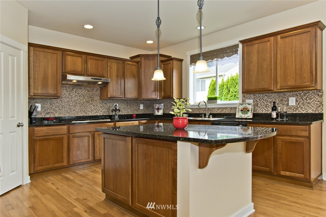 4008 216th Place Southeast Bothell, WA 98021 - Photo 8 of 25