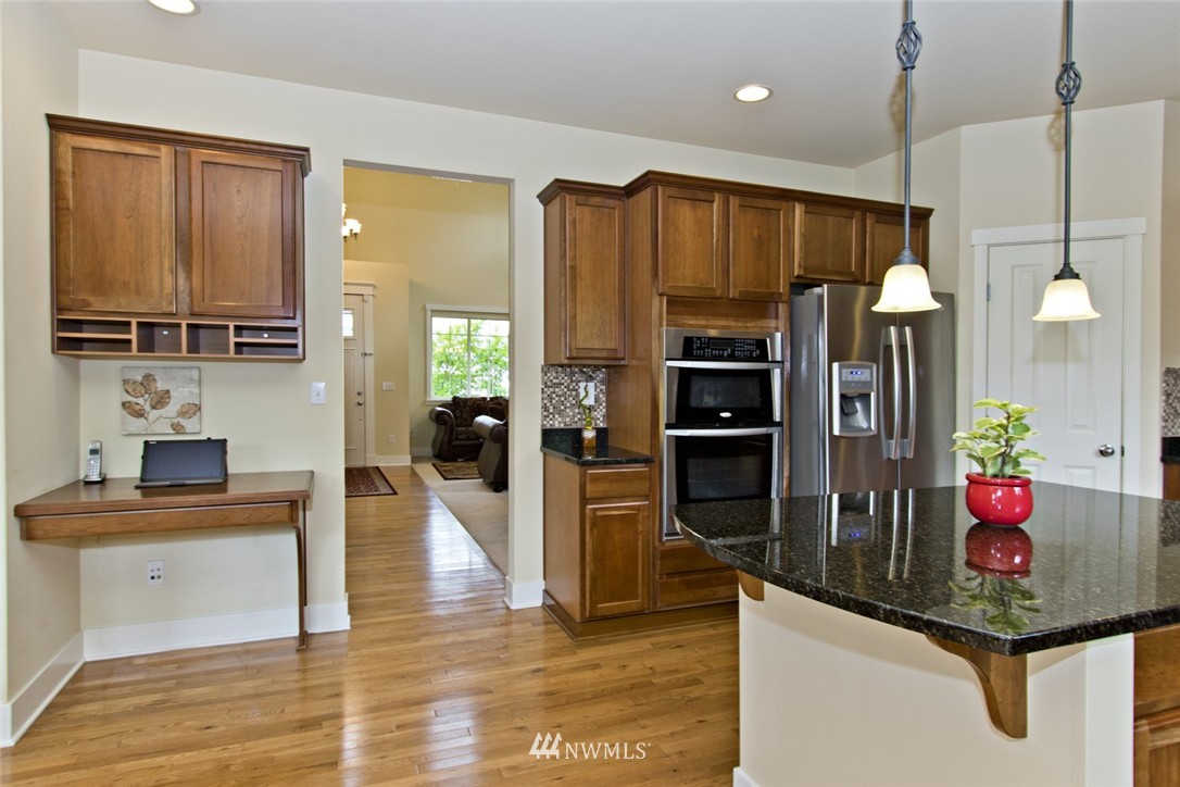 4008 216th Place Southeast Bothell, WA 98021 - Photo 10 of 25