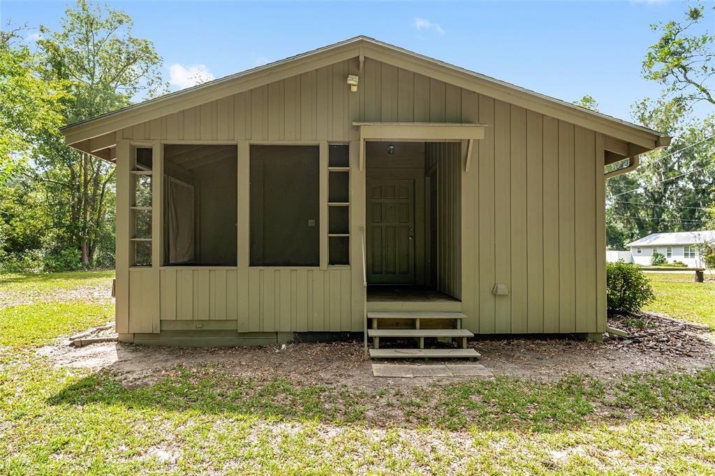 18673 Northwest 252nd Street High Springs, FL 32643 - Photo 31 of 40
