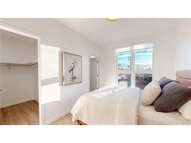 $8,250 | 4 West Drive, Excelsior, MN 55331