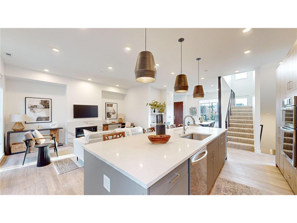 4 West Drive Excelsior, MN 55331 - Photo 5 of 60