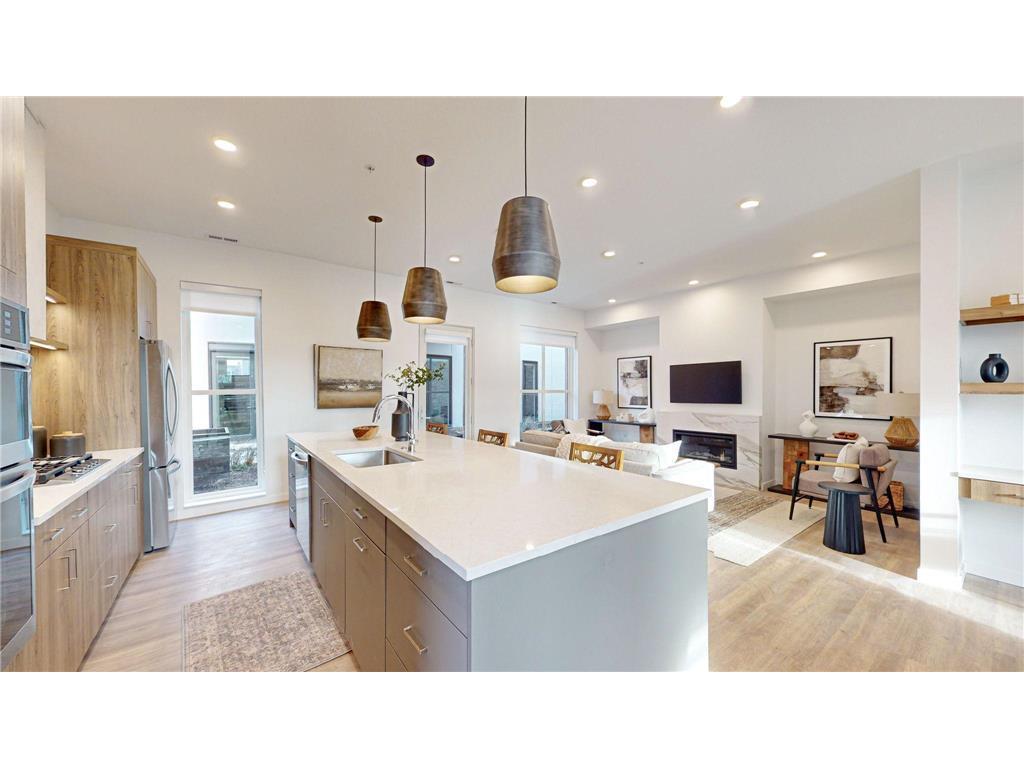 4 West Drive Excelsior, MN 55331 - Photo 6 of 60