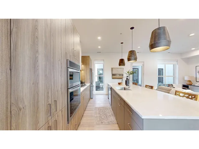 $8,250 | 4 West Drive, Excelsior, MN 55331