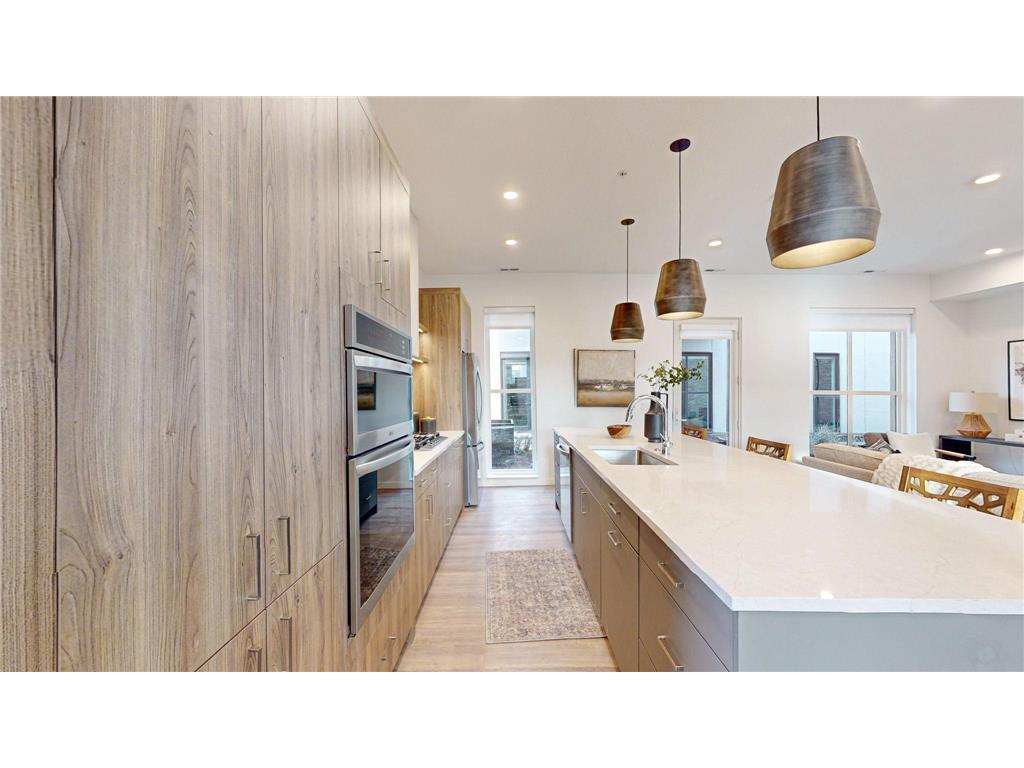 4 West Drive Excelsior, MN 55331 - Photo 7 of 60