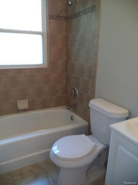 23615 Tuck Road Farmington, MI 48336 - Photo 35 of 43 Tuck (57).jpg