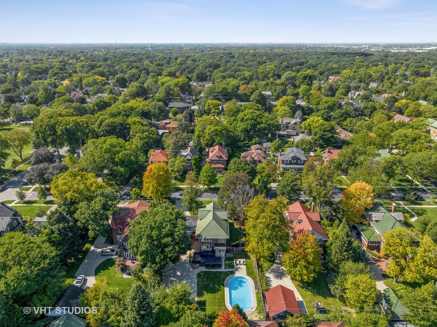 823 Jackson Avenue River Forest, IL 60305 - Photo 36 of 44 an aerial view of residential houses with outdoor space and trees