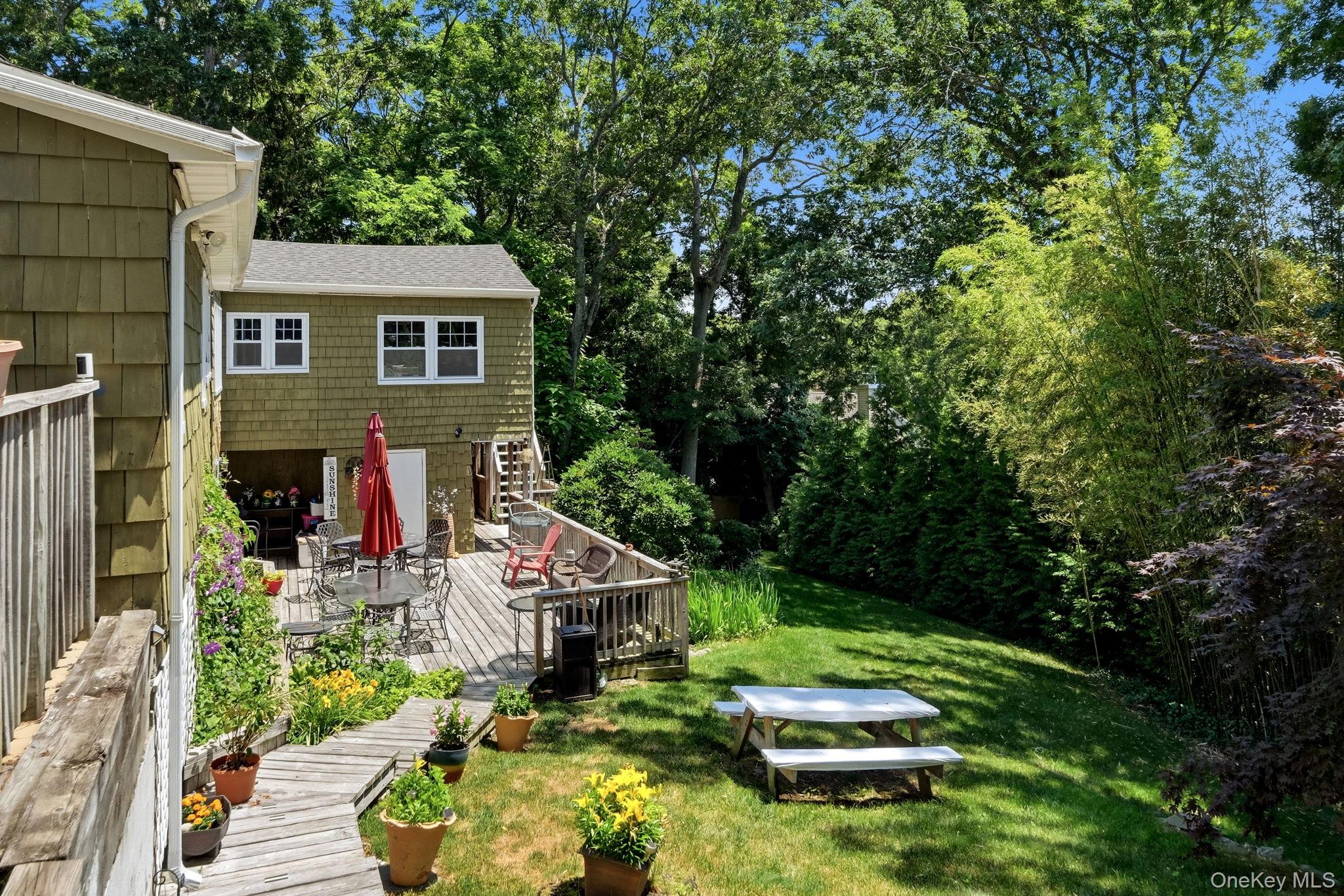 36 Sayville Road Sound Beach, NY 11789 - Photo 33 of 50