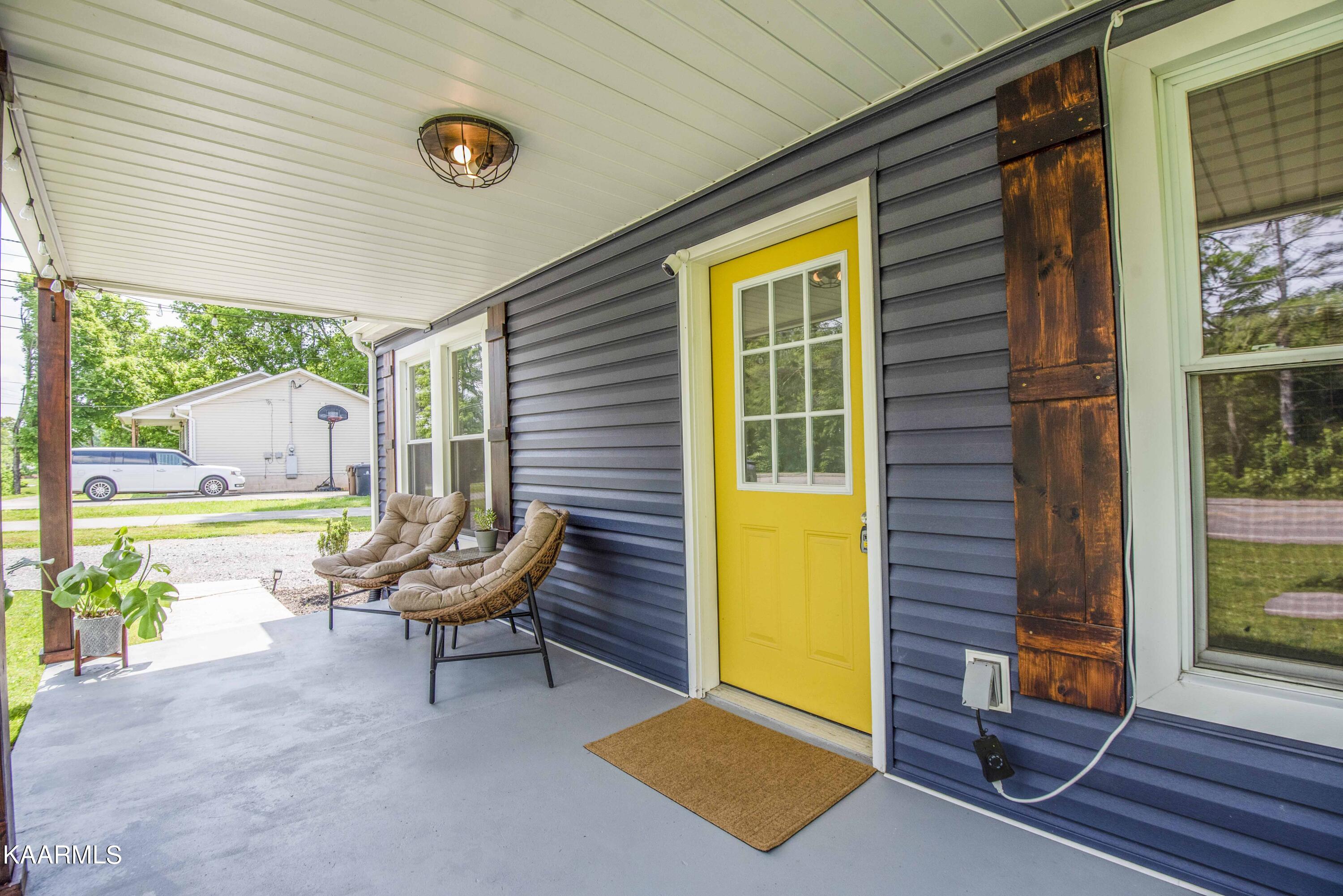 5414 Magazine Road Knoxville, TN 37920 - Photo 4 of 40 porch 1_1
