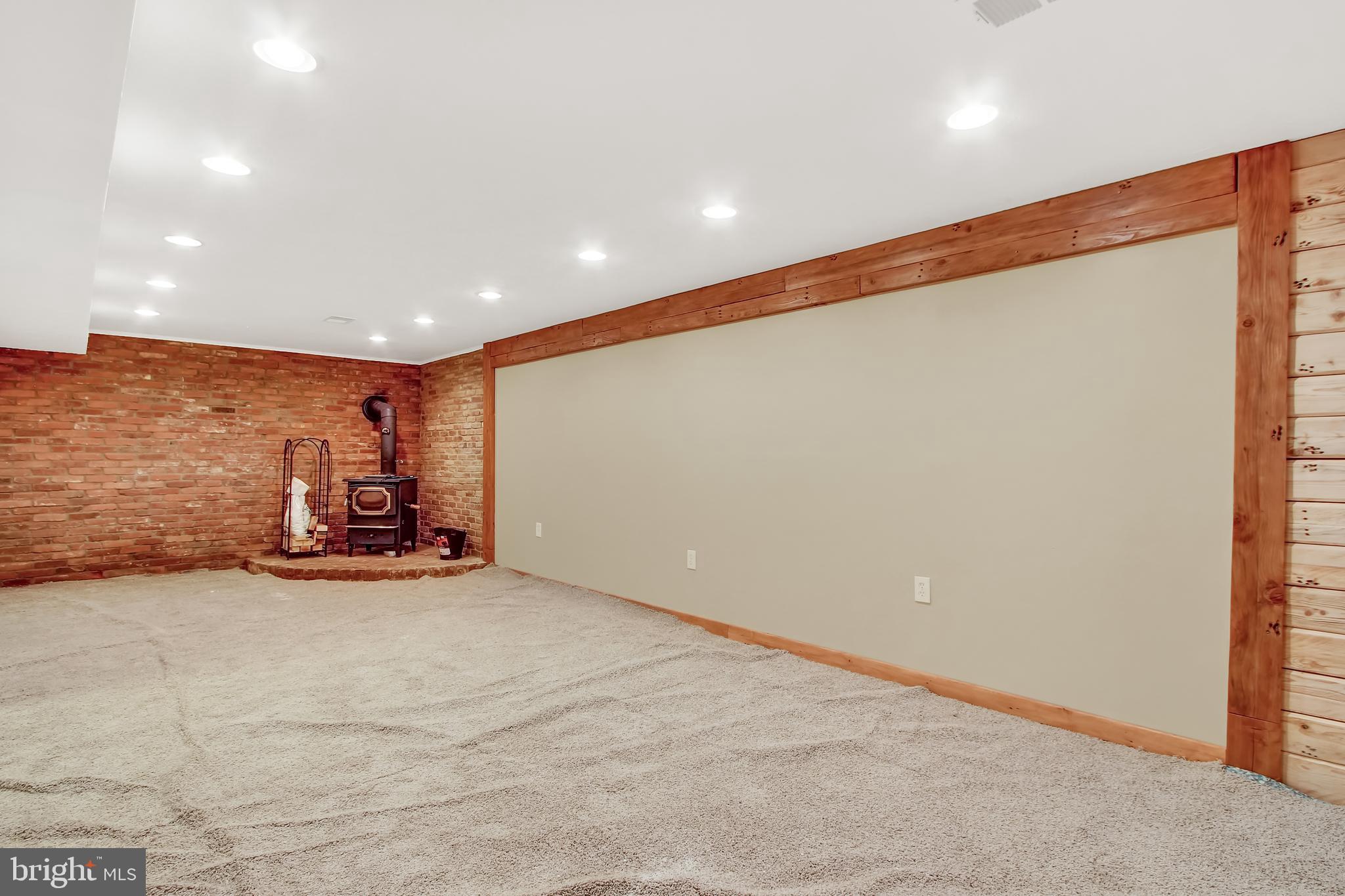 5899 Ambau Road Spring Grove, PA 17362 - Photo 28 of 33
