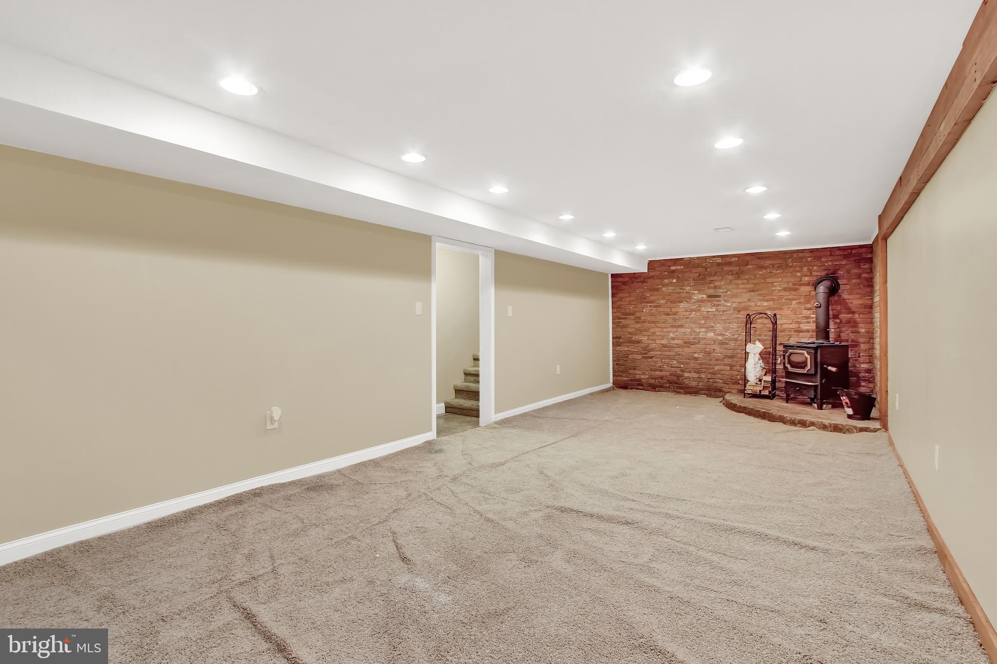 5899 Ambau Road Spring Grove, PA 17362 - Photo 29 of 33