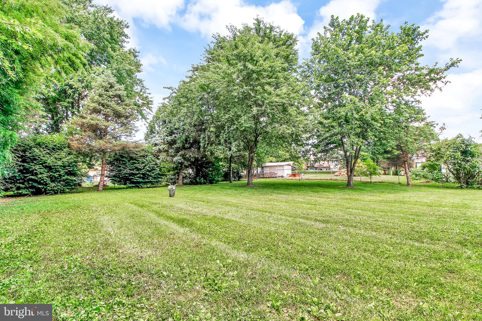 5899 Ambau Road Spring Grove, PA 17362 - Photo 5 of 33