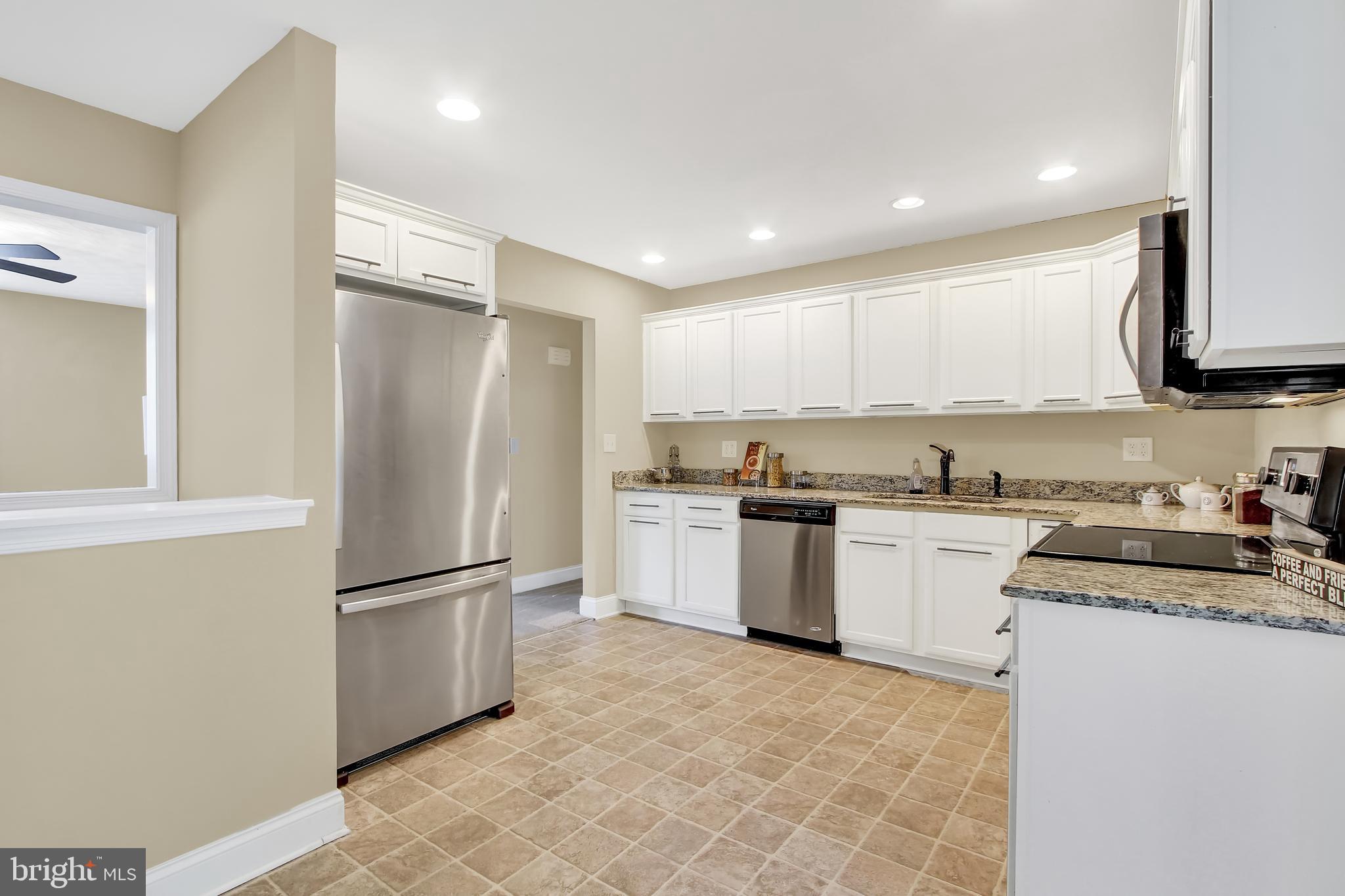 5899 Ambau Road Spring Grove, PA 17362 - Photo 10 of 33