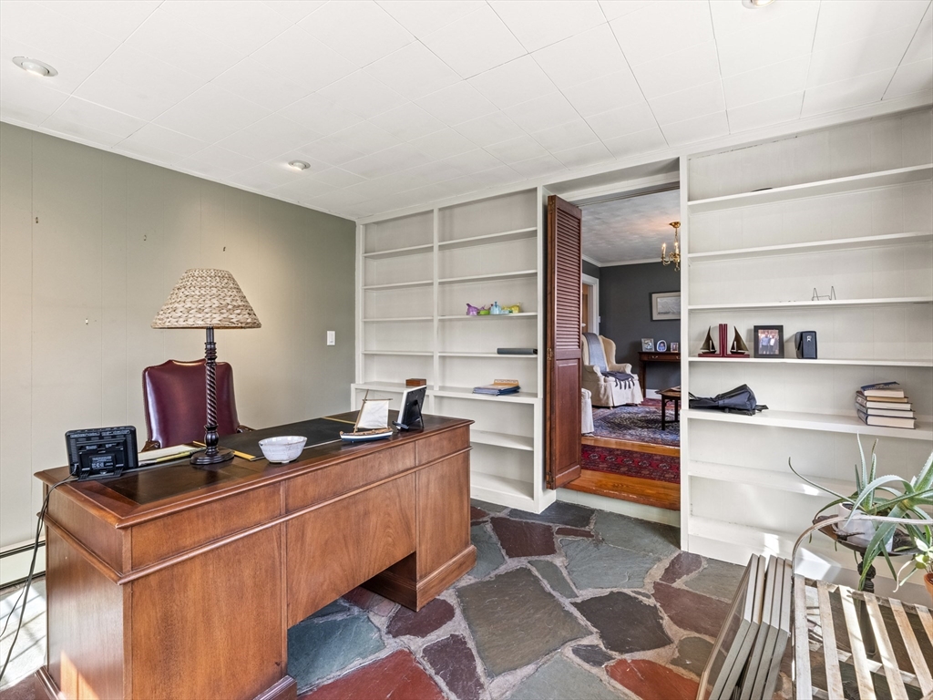 7 Fernwood Road Wakefield, MA 01880 - Photo 11 of 42 Gallery Image 11