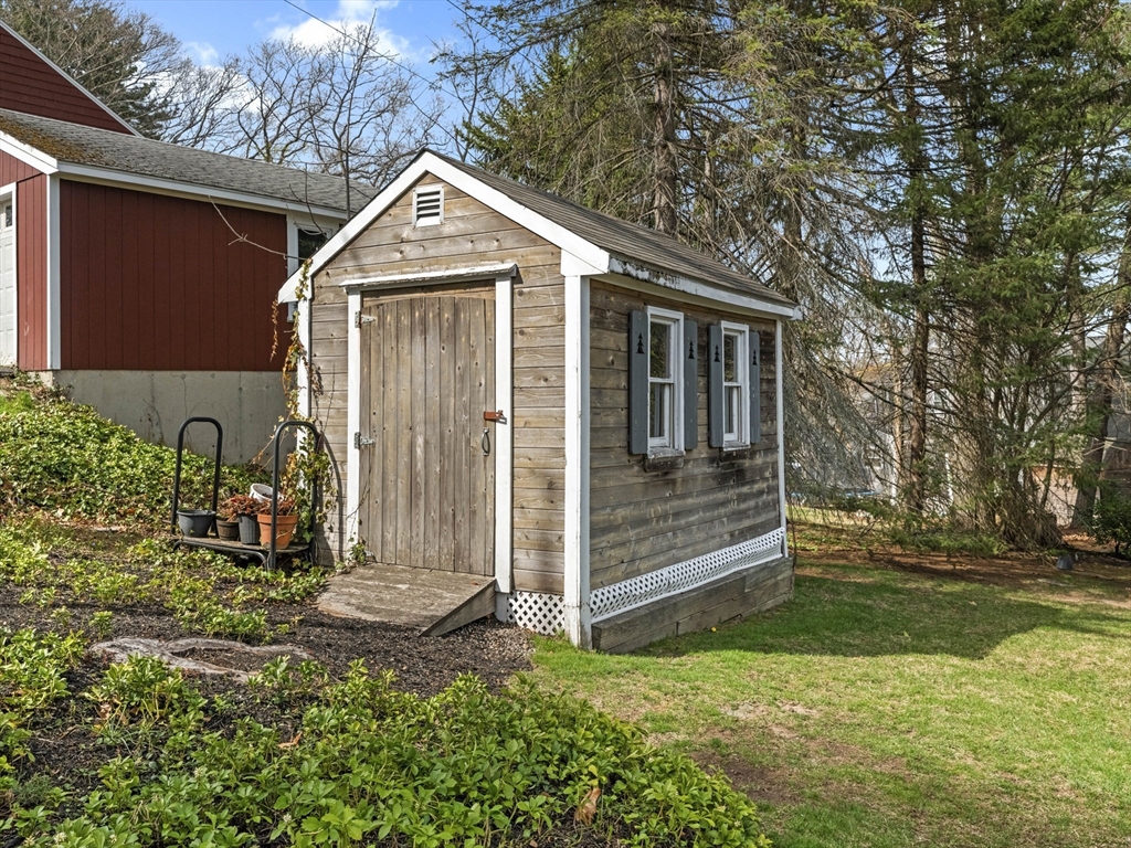 7 Fernwood Road Wakefield, MA 01880 - Photo 33 of 42 Gallery Image 33