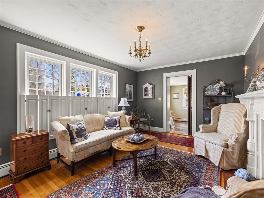 7 Fernwood Road Wakefield, MA 01880 - Photo 8 of 42 Gallery Image 8
