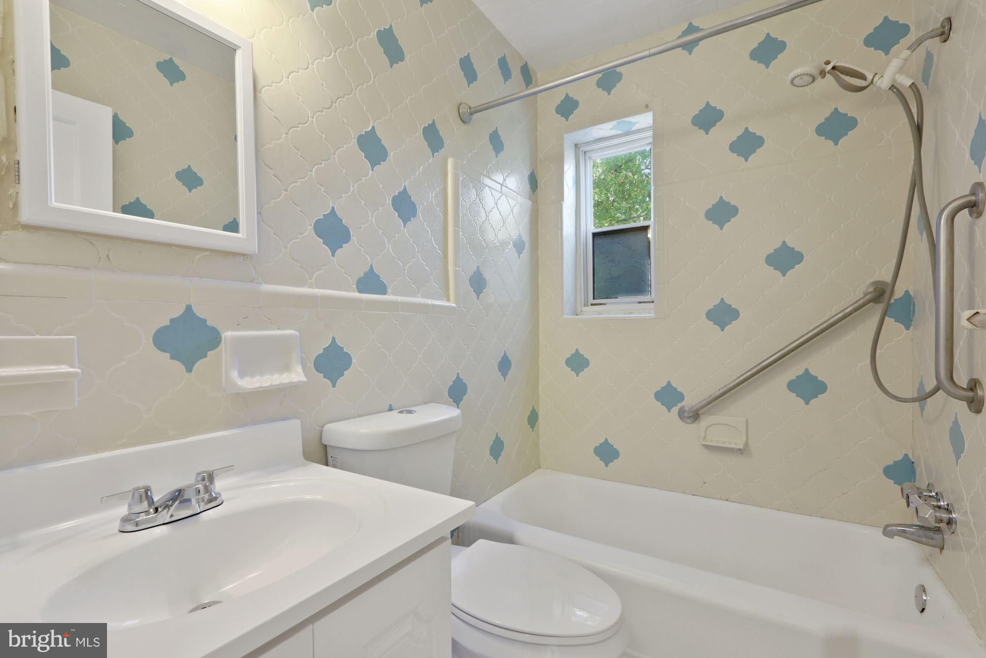 2828 Hardy Avenue Silver Spring, MD 20902 - Photo 8 of 24 Bathroom