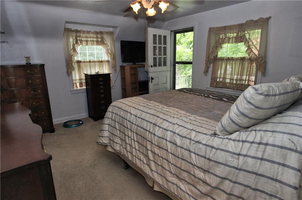 417 Sleepy Hollow Road Mt. Lebanon, PA 15228 - Photo 12 of 25 Gallery Image 12