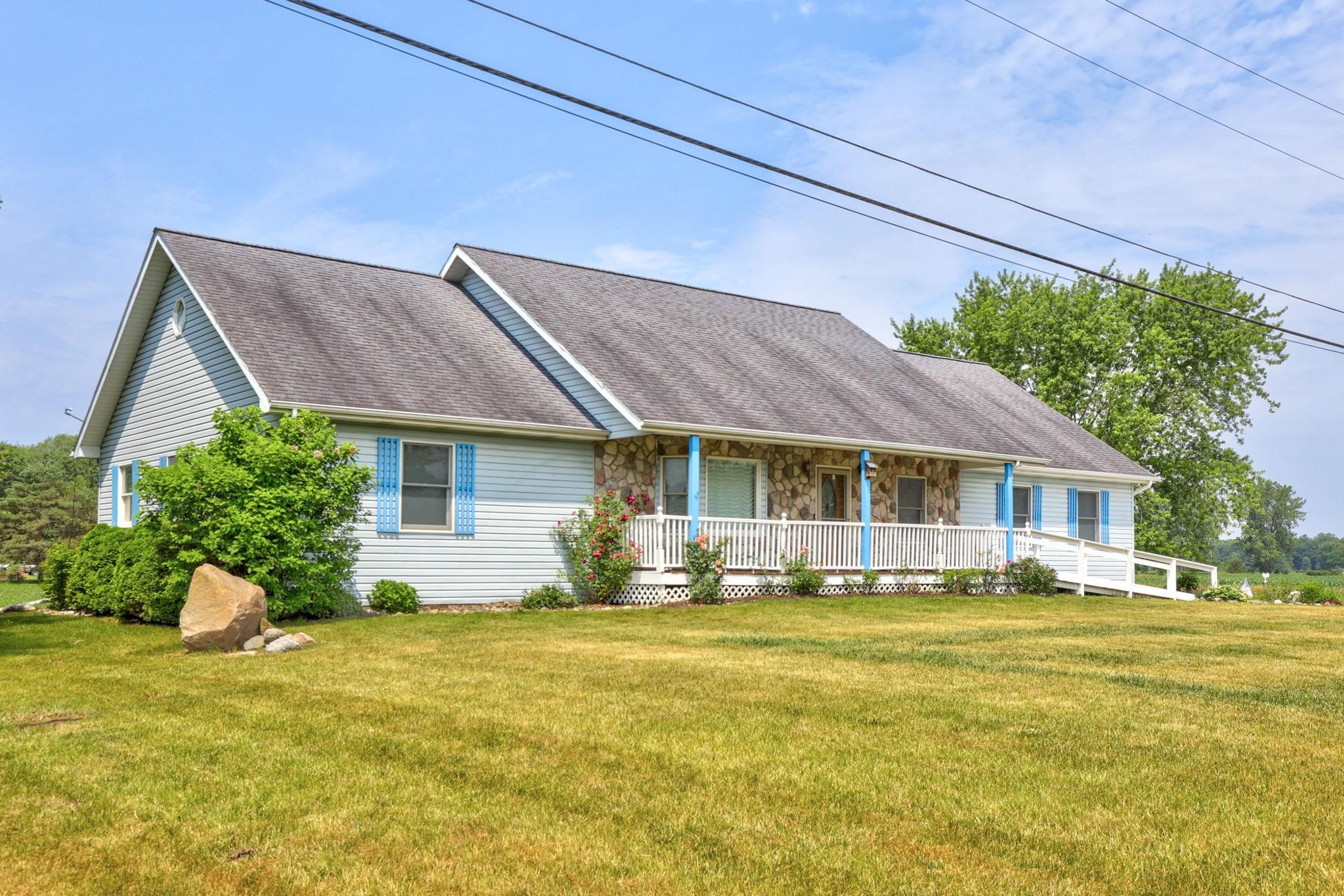 11058 Maple Road Birch Run, MI 48415 - Photo 4 of 53