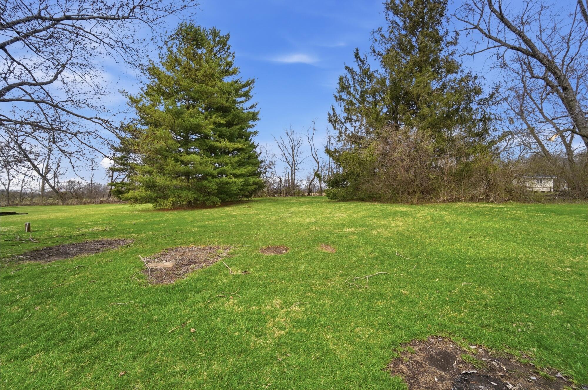 1166 West Sparrow Road Springfield, OH 45502 - Photo 36 of 39 Gallery Image 36