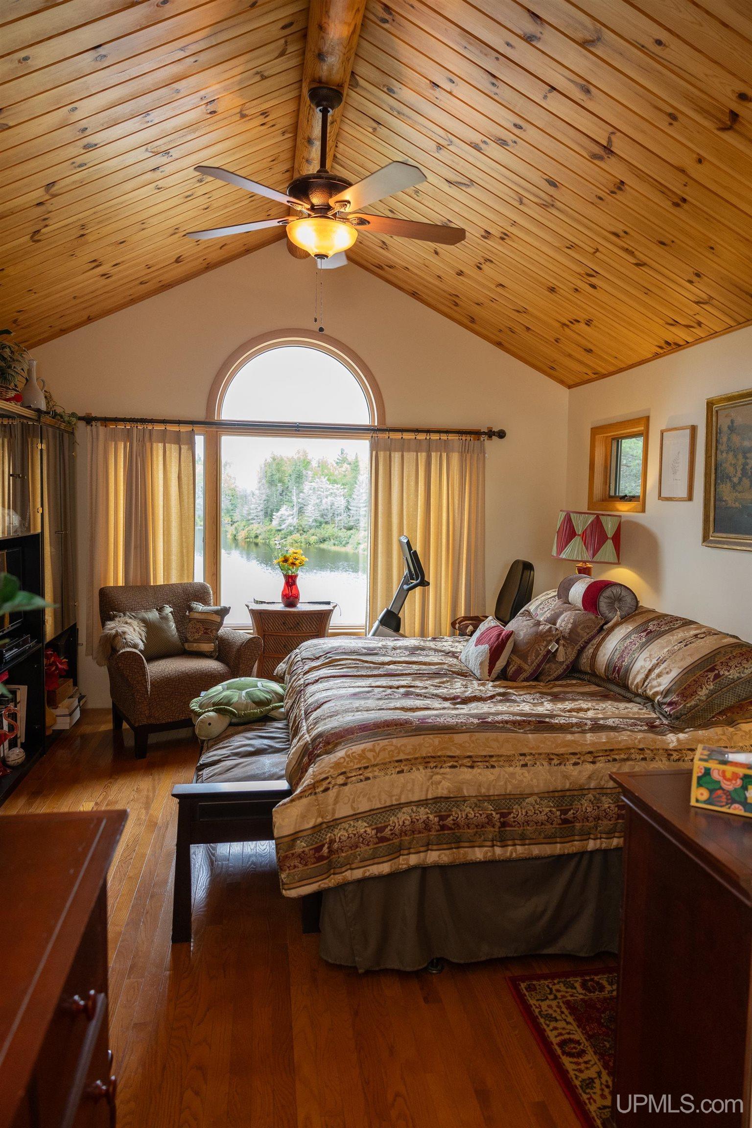 13784 River Road Republic, MI 49879 - Photo 27 of 47 Gallery Image 27