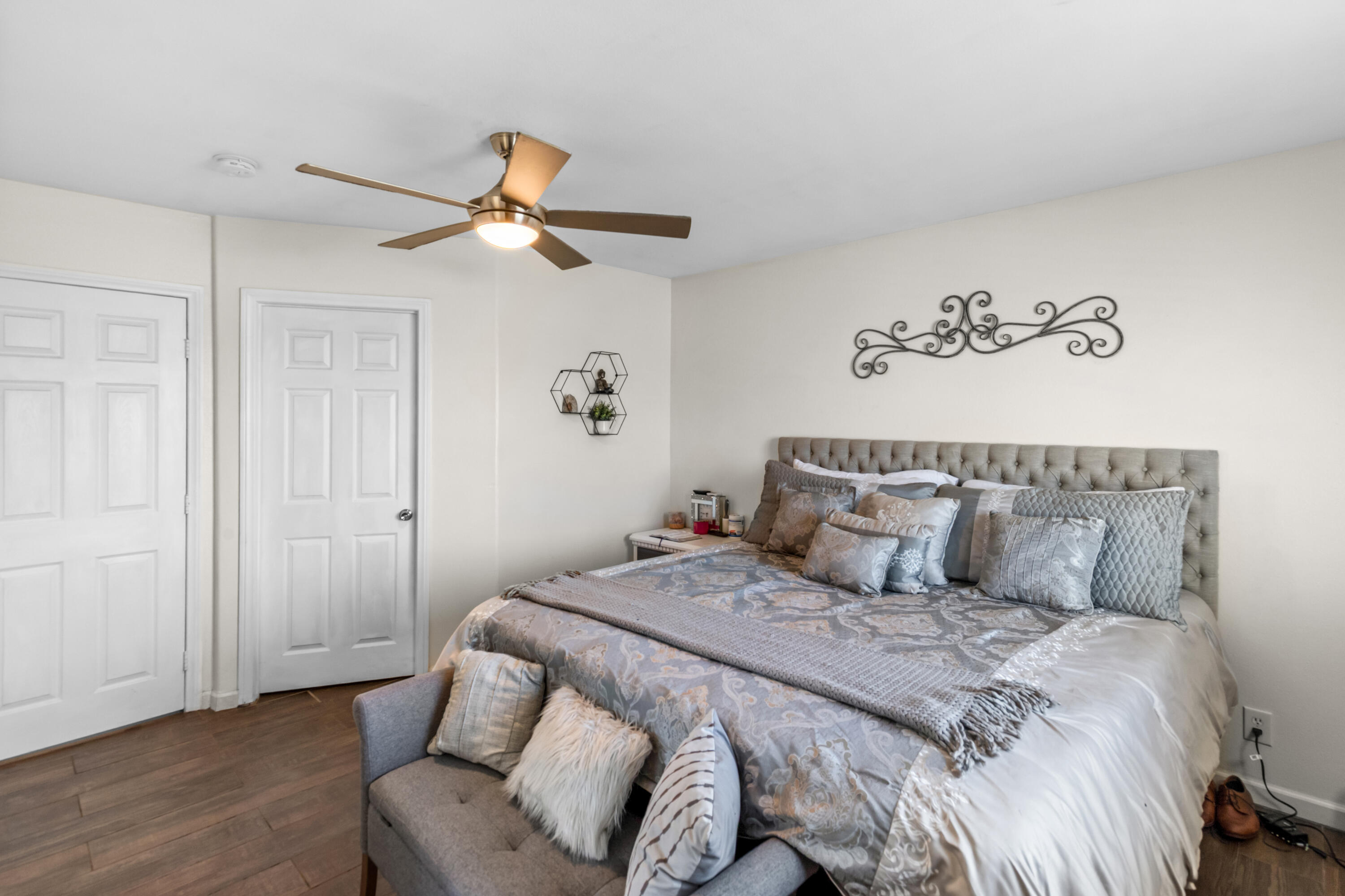 16443 Mauna Loa Road Desert Hot Springs, CA 92240 - Photo 12 of 36 33-IMG_2726